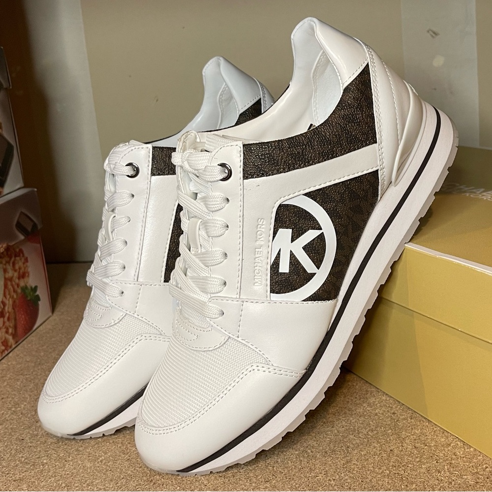 Michael Kors Billie Trainer